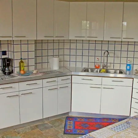 λαδάς, Ladas Villa Rio